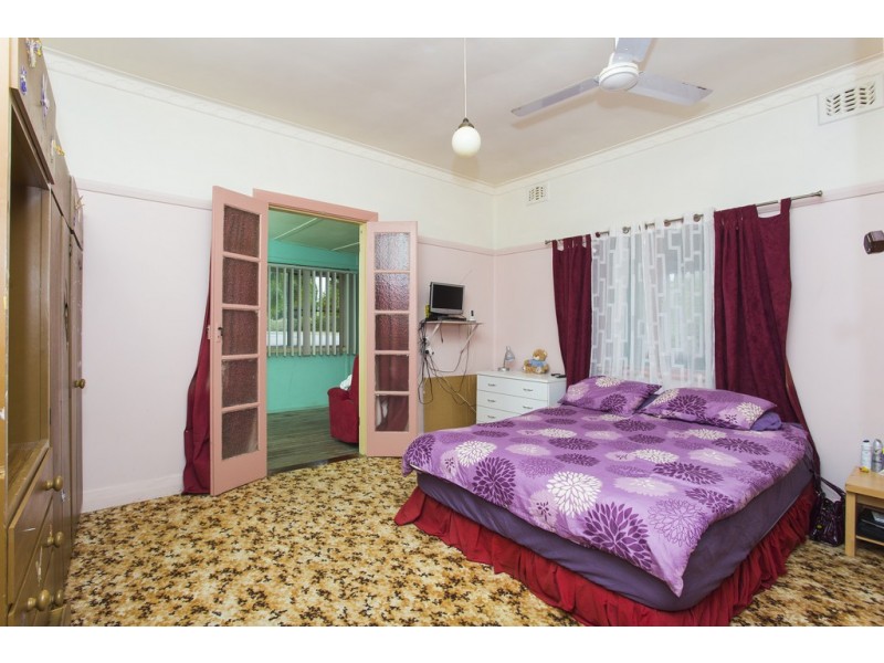 17 Dowling Street, Dungog NSW 2420