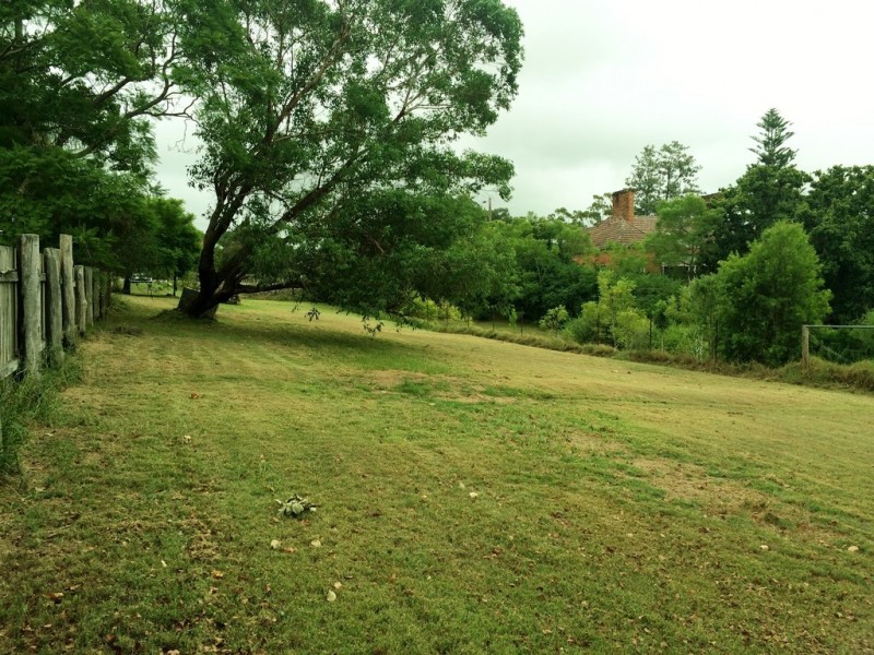 19 Dowling Street, Dungog NSW 2420