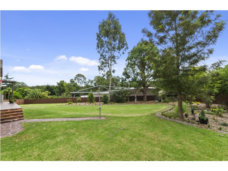 1 Kevin Place, Thirlmere NSW 2572