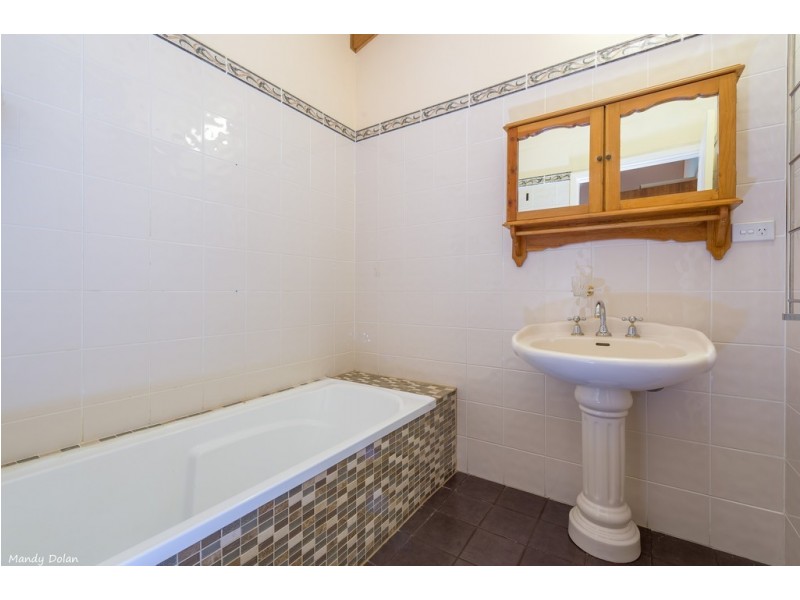 25 Highland Way, Tallong NSW 2579