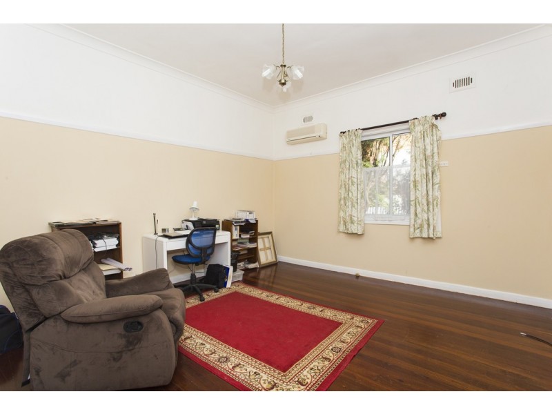 249 Dowling Street, Dungog NSW 2420