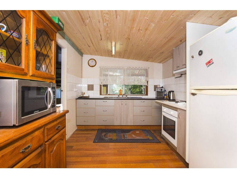 18 Lowe Street, Clarence Town NSW 2321