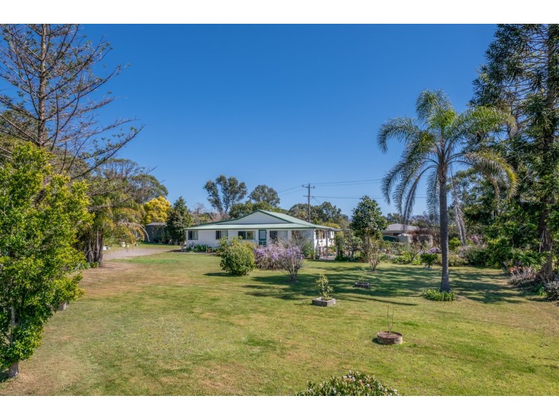 18 Salisbury Road, Dungog NSW 2420