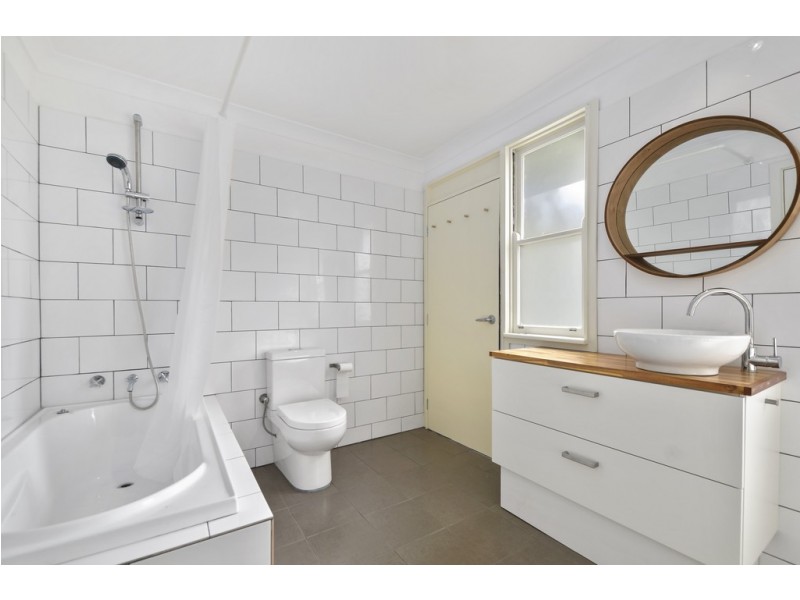 4 Sheaffe Street, Bowral NSW 2576