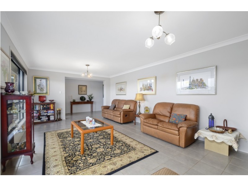 12 Windsor Crescent, Moss Vale NSW 2577