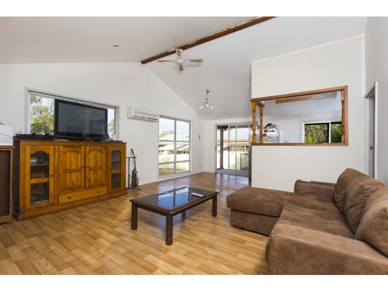 50 Queen Street, Clarence Town NSW 2321