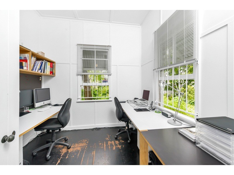 32 Latrobe Terrace, Paddington QLD 4064