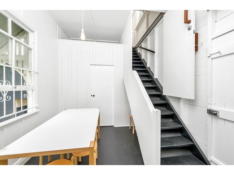 32 Latrobe Terrace, Paddington QLD 4064