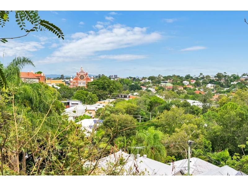 32 Latrobe Terrace, Paddington QLD 4064