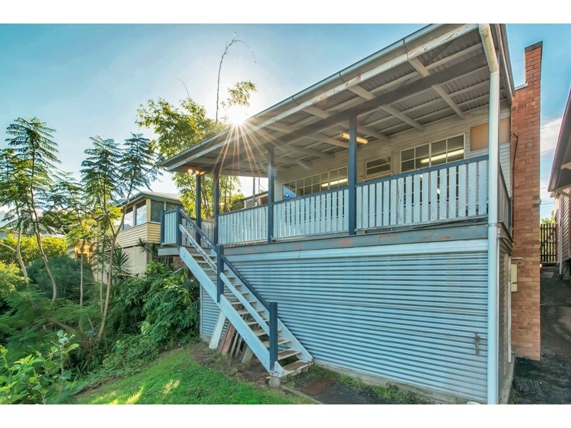 80 Macgregor Terrace, Bardon QLD 4065