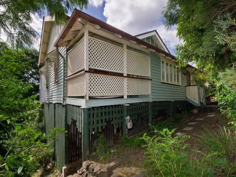 53 Simpsons Road, Bardon QLD 4065