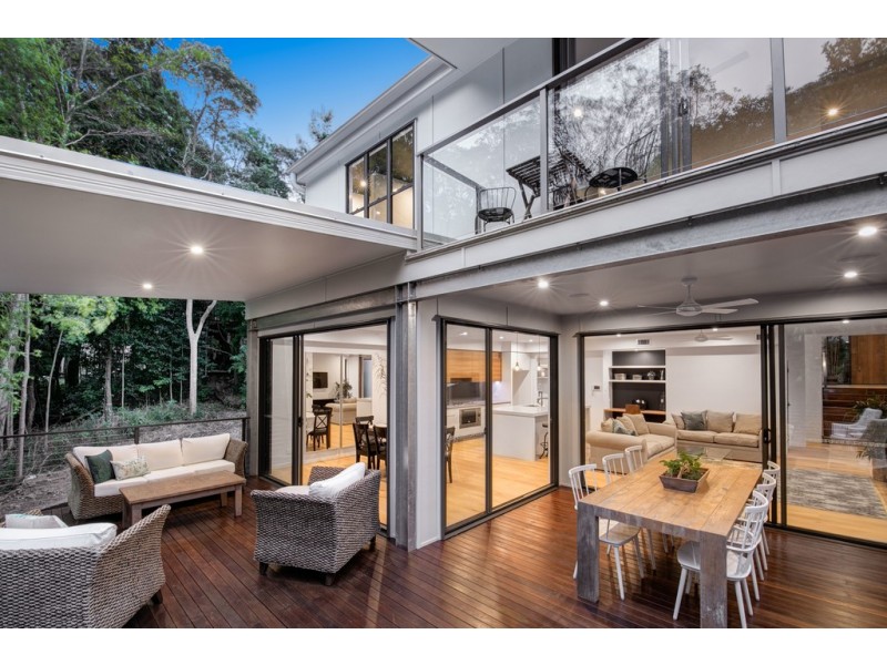 19 Colorado Avenue, Bardon QLD 4065