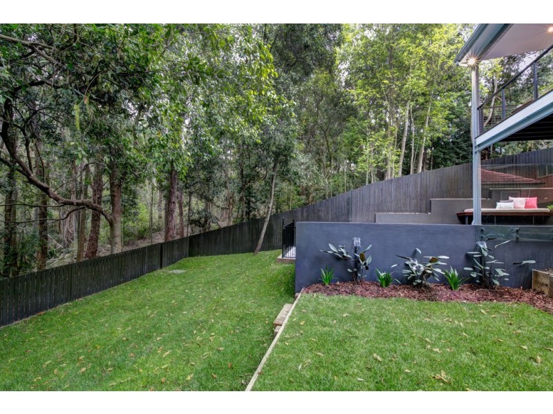 19 Colorado Avenue, Bardon QLD 4065