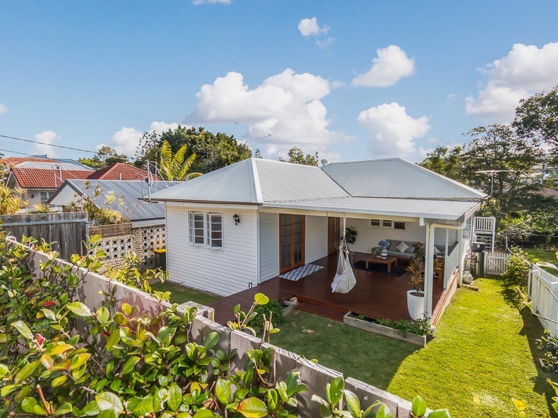 129 Fletcher Parade, Bardon QLD 4065