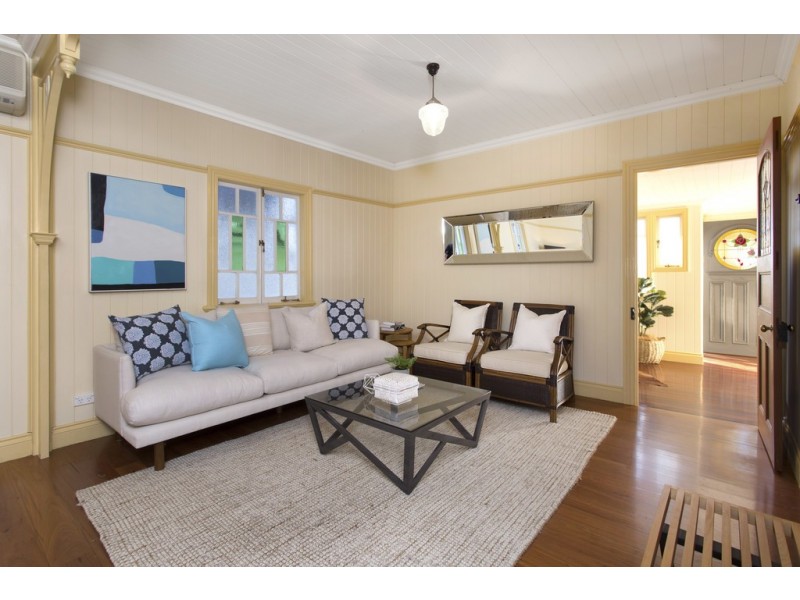 74 Alexandra Street, Bardon QLD 4065