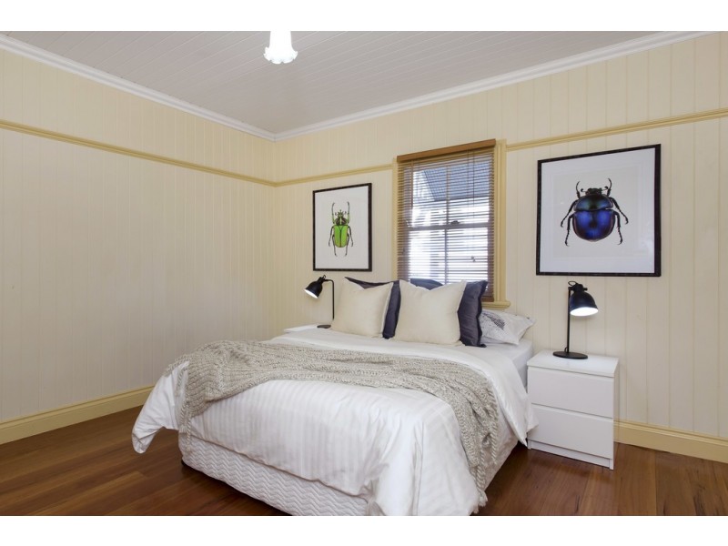 74 Alexandra Street, Bardon QLD 4065