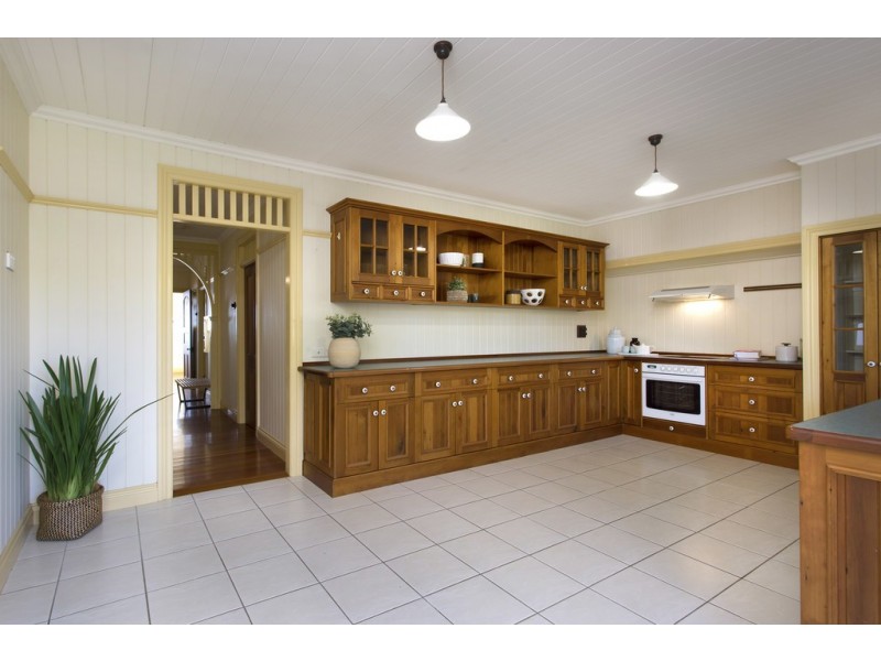 74 Alexandra Street, Bardon QLD 4065