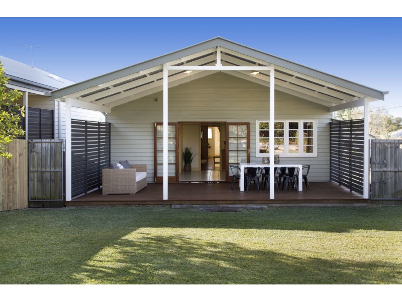 74 Alexandra Street, Bardon QLD 4065