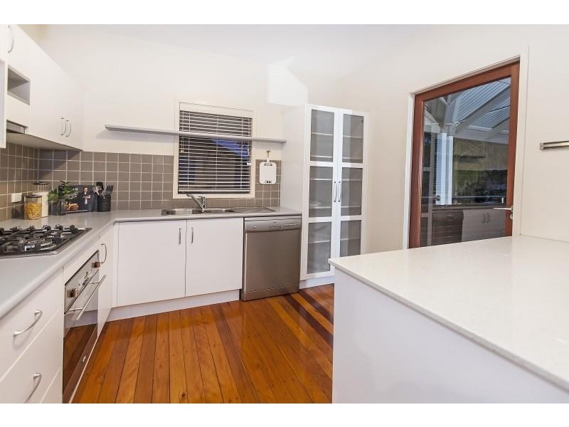 51 Fisher Street, East Brisbane QLD 4169