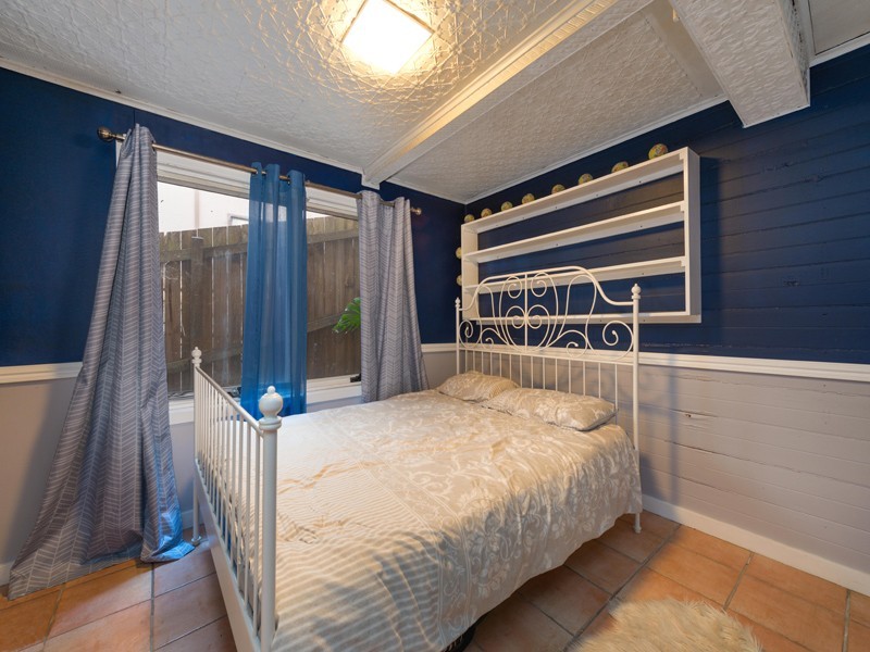 24 Upper Cairns Terrace, Paddington QLD 4064