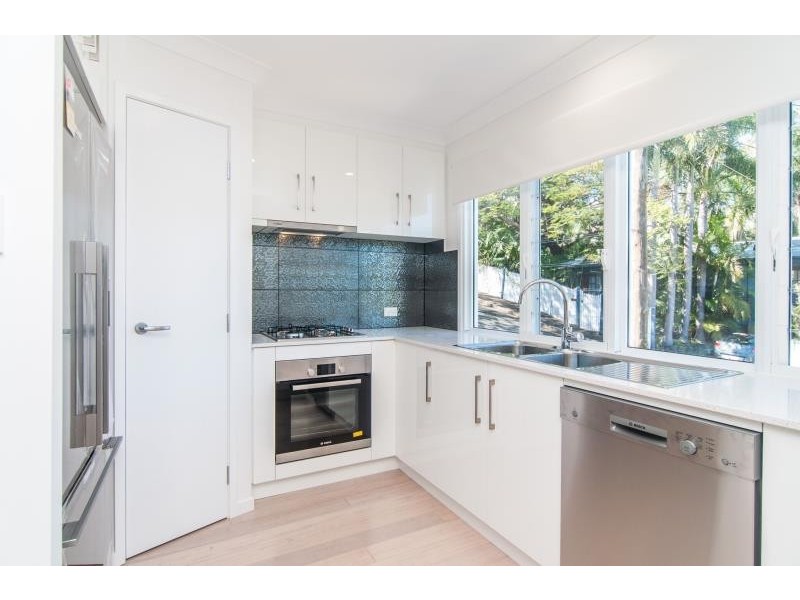 17 Jones Street, Red Hill QLD 4059