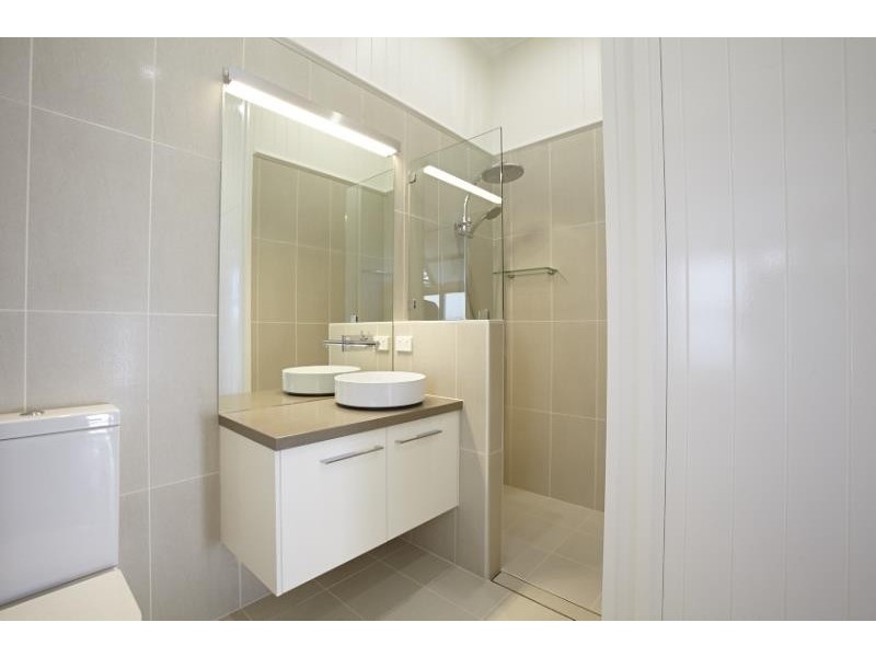 55 Norman Street, East Brisbane QLD 4169