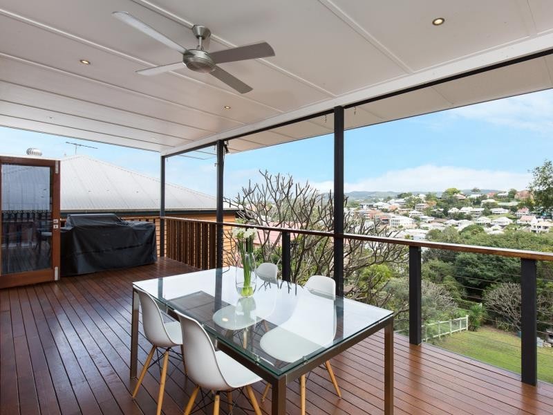 18 Balmain Terrace, Red Hill QLD 4059