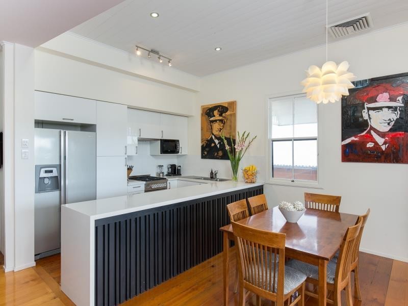 18 Balmain Terrace, Red Hill QLD 4059