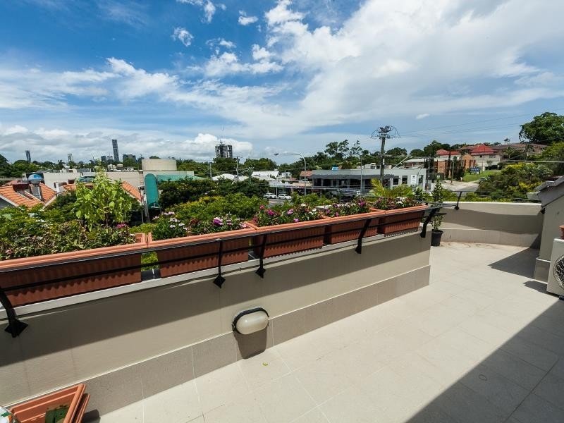 16/165 Baroona Road, Paddington QLD 4064