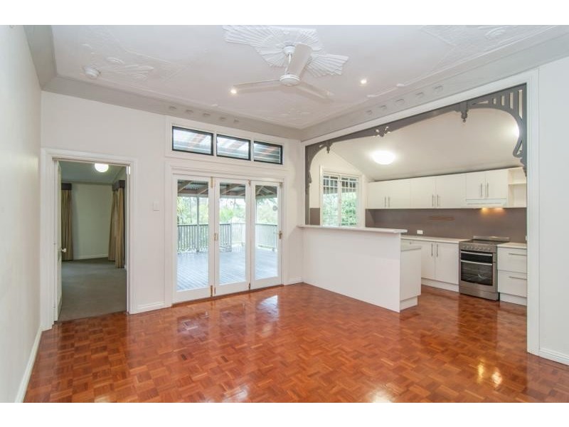 34 Arthur Terrace, Red Hill QLD 4059