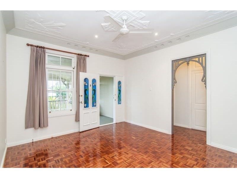 34 Arthur Terrace, Red Hill QLD 4059