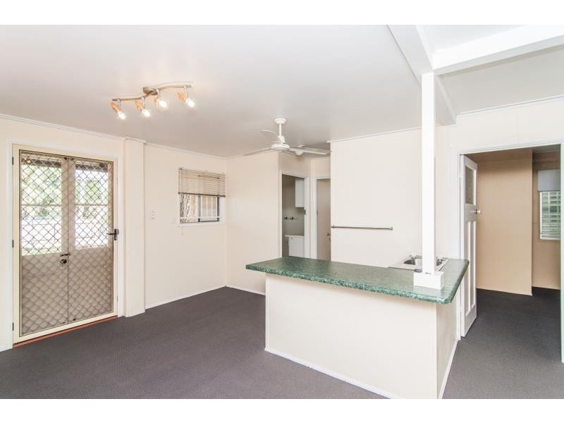 10 Nairn Street, Milton QLD 4064