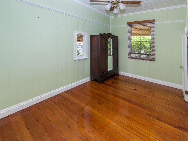 11 Hazlewood St, Paddington QLD 4064