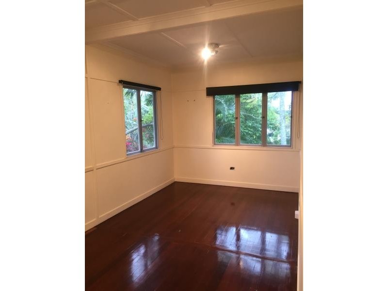 107 Alexandra Street, Bardon QLD 4065