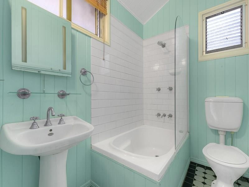 44 Wickham Street, Newmarket QLD 4051