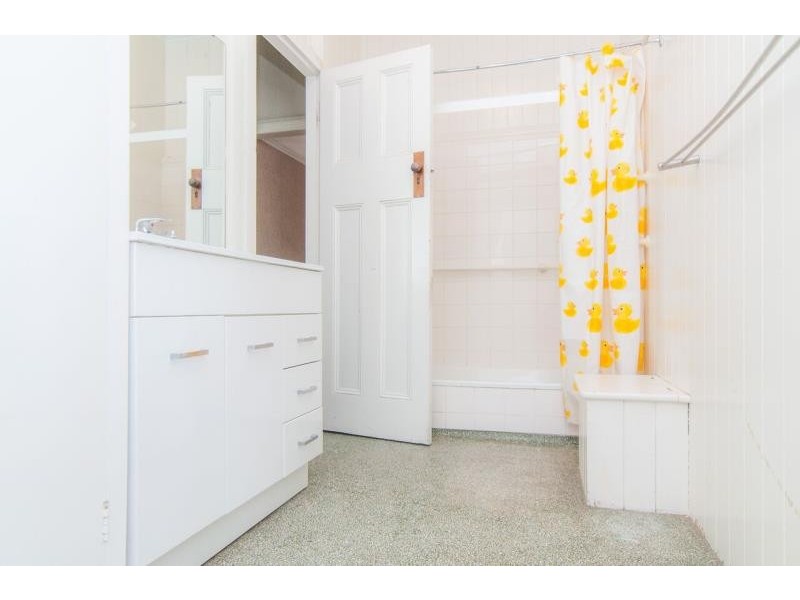 12 Birdwood Terrace, Auchenflower QLD 4066