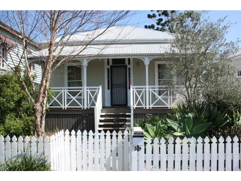 39 Enoggera Terrace, Red Hill QLD 4059