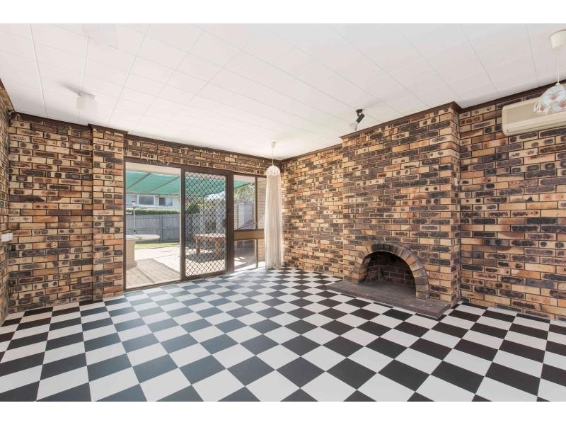 2 EGAN Street, Everton Park QLD 4053