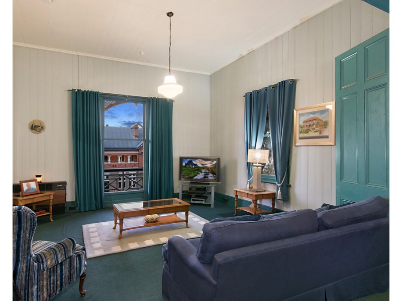 2/27 Saint James Street, Petrie Terrace QLD 4000