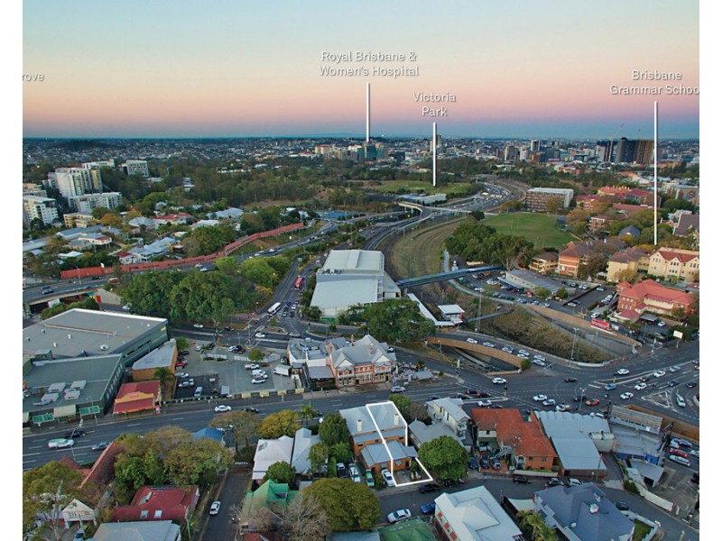 2/27 Saint James Street, Petrie Terrace QLD 4000