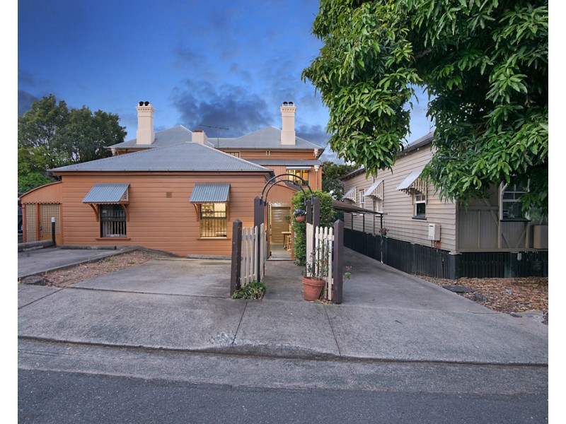 2/27 Saint James Street, Petrie Terrace QLD 4000