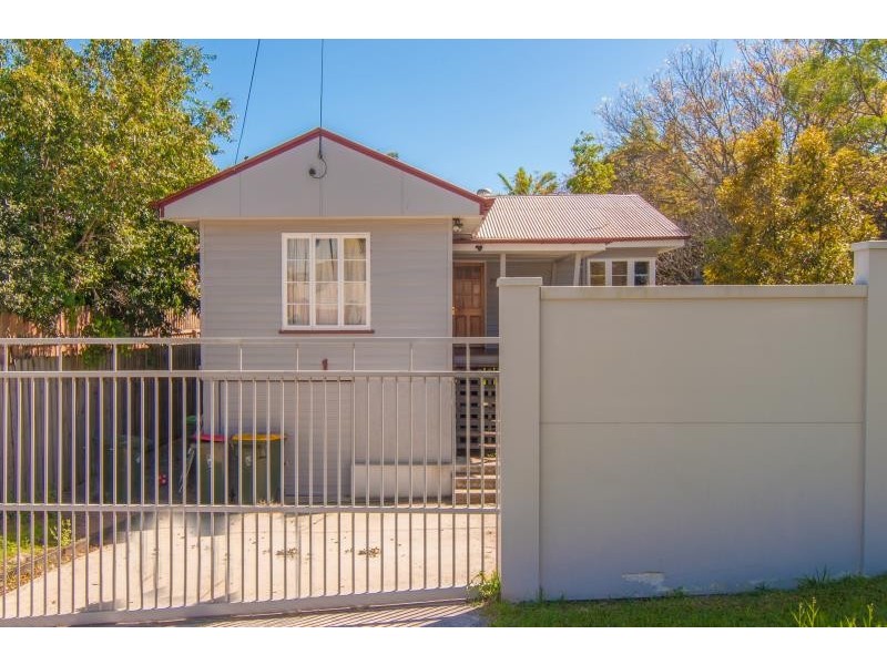 1 St Vincent Street, Ashgrove QLD 4060