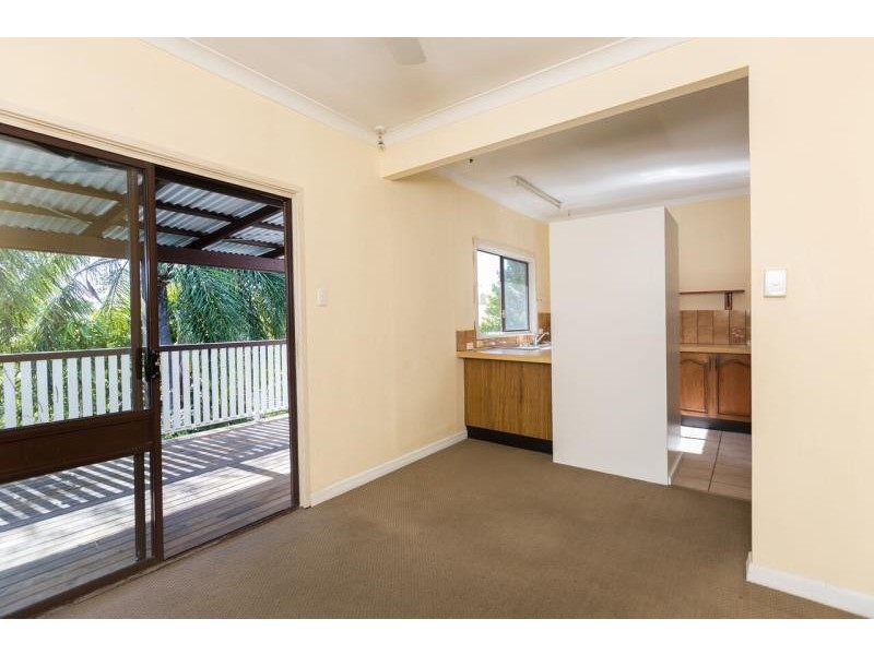 26 Paramount Terrace, Seven Hills QLD 4170