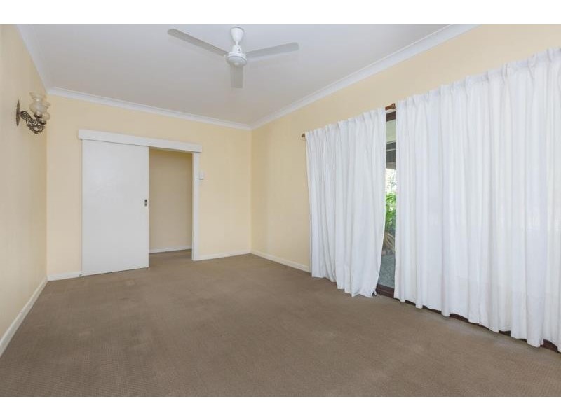 26 Paramount Terrace, Seven Hills QLD 4170