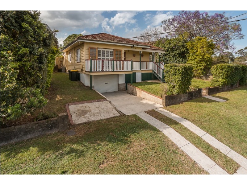 62 Brown Parade, Ashgrove QLD 4060