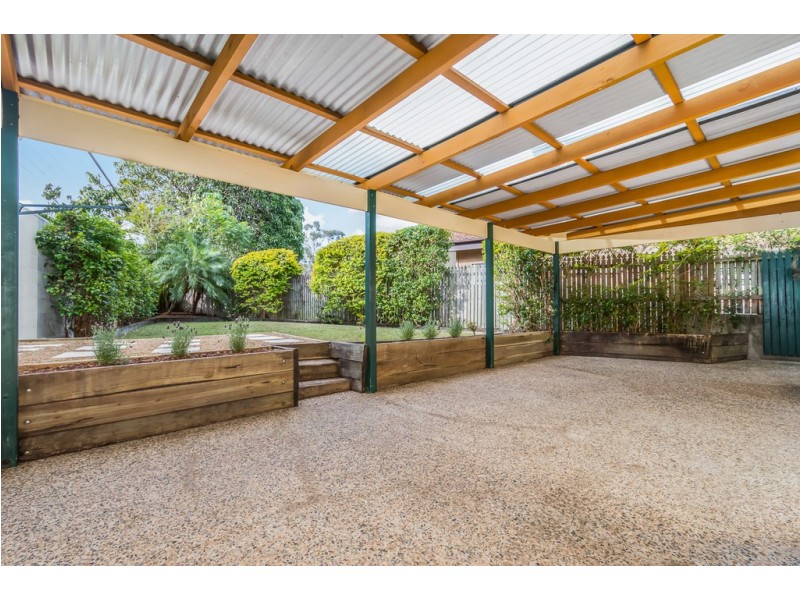 62 Brown Parade, Ashgrove QLD 4060