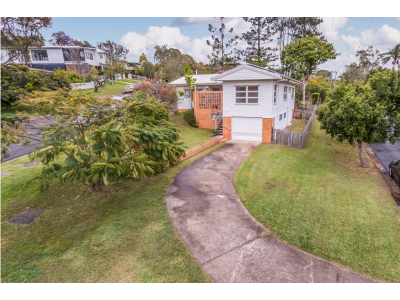 8 Salisbury Street, Indooroopilly QLD 4068