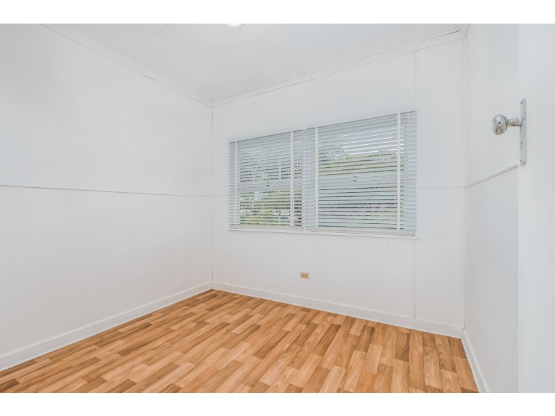 8 Salisbury Street, Indooroopilly QLD 4068