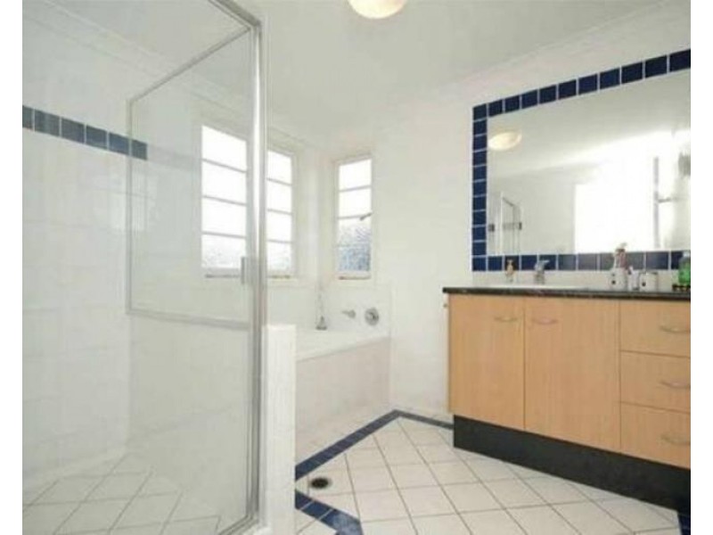 61 Isedale Street, Wooloowin QLD 4030