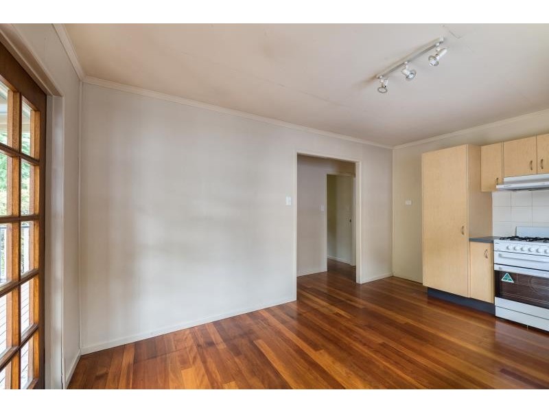 98 Cochrane St, Red Hill QLD 4059